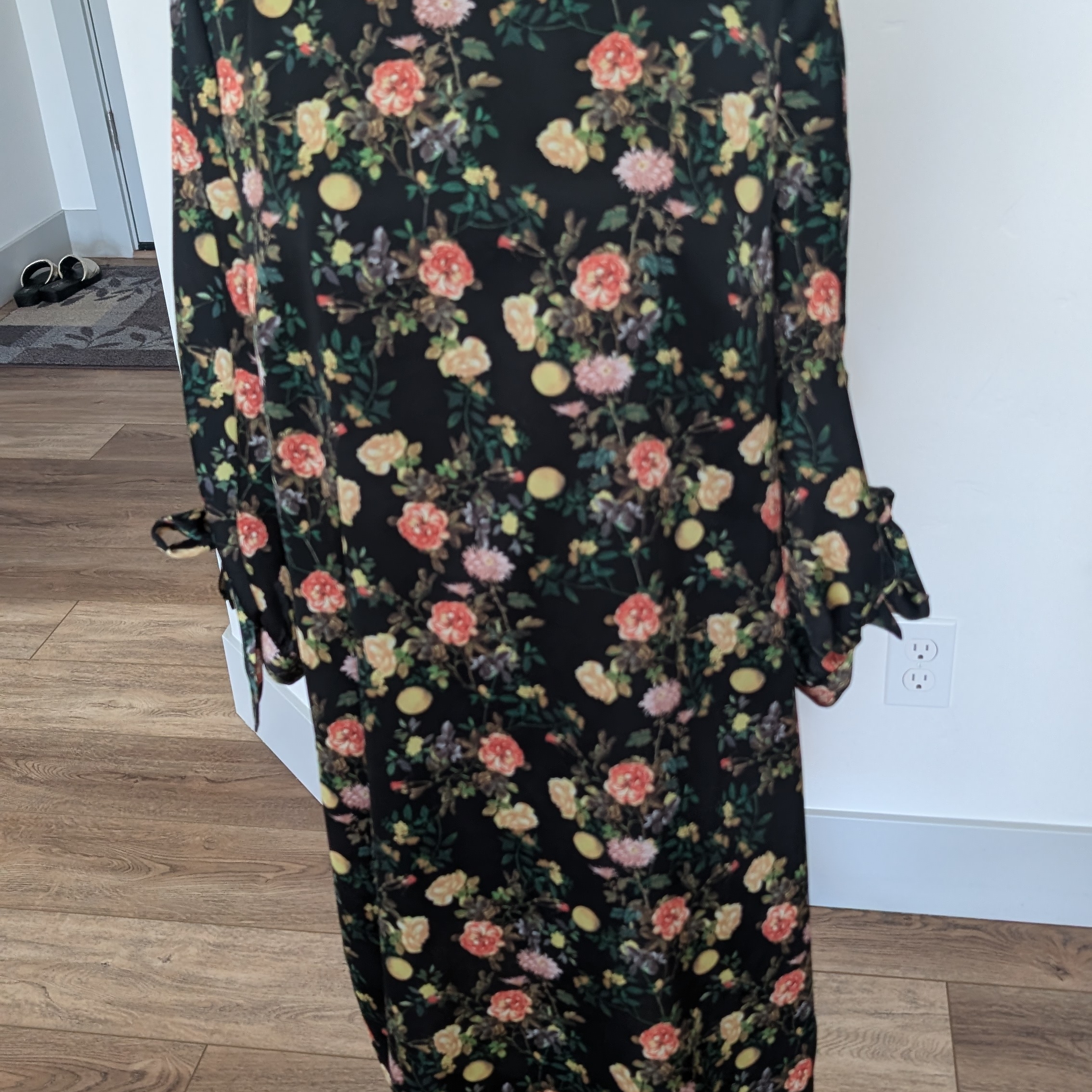 Banana Republic Black Dress With Green Details